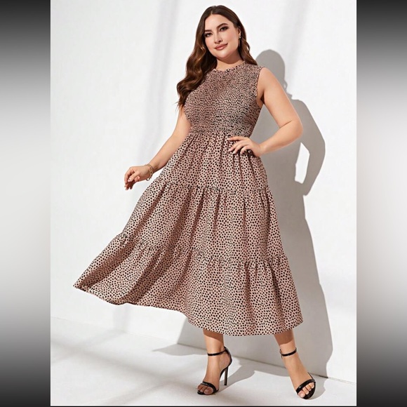 Rose All Over Print Shirred Ruffle Hem Dress - Picture 11 of 13